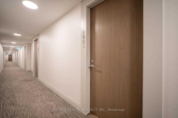 Photo de la propriété:  251 Jarvis Street 1805  ON M5B 0C3 