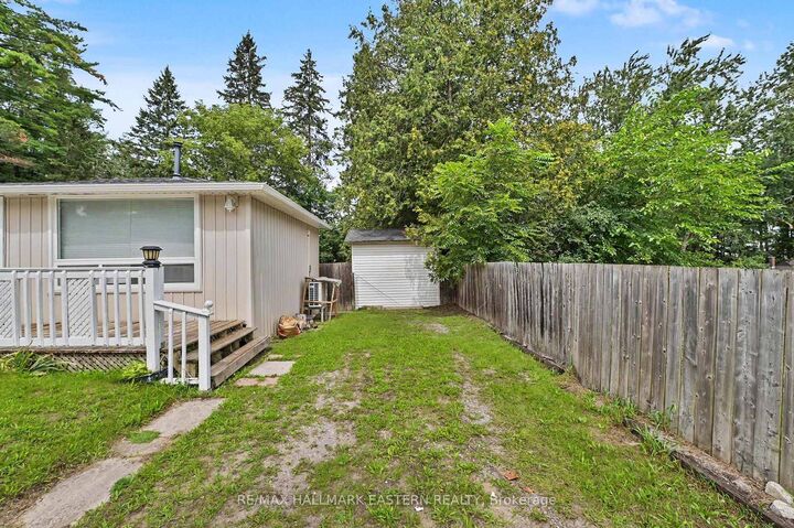 Property Photo: 7034 Beech Street ON K0L 1E0