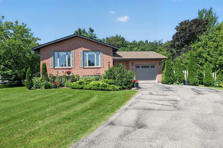 6 Golf Court — photo 1
