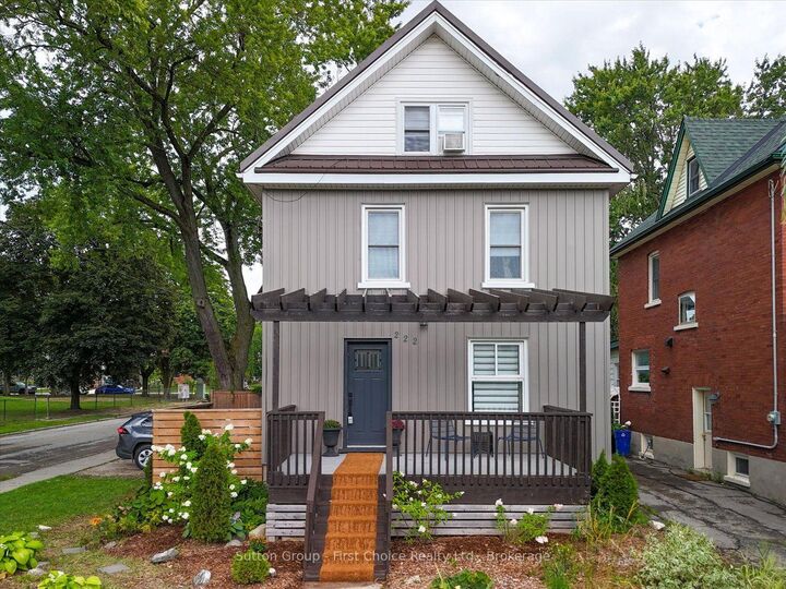 Property Photo: 222 Brunswick Street ON N5A 3M4