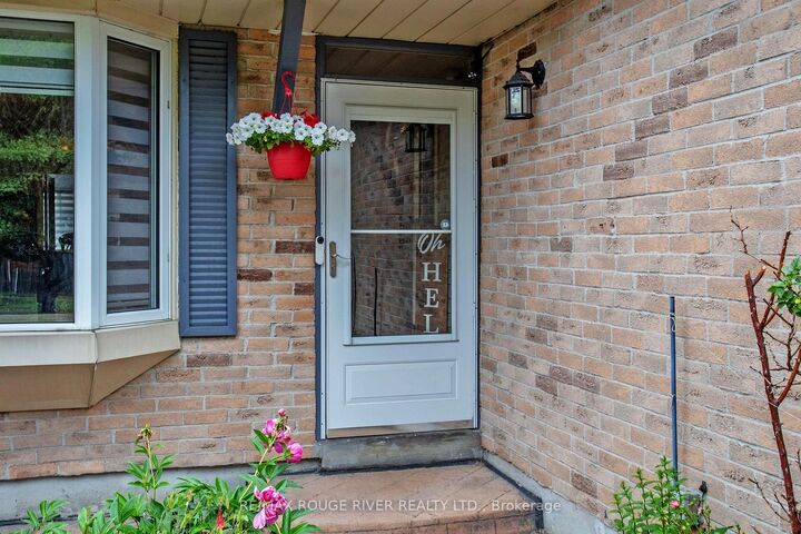 Property Photo: 49 Gilmour Drive ON L1S 5J4