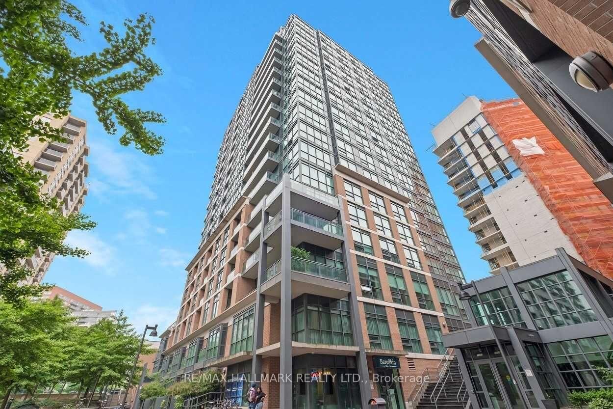 Property Photo:  1171 Queen Street W 306  ON M6J 1J4 