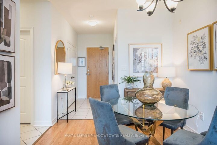 Property Photo: 383 Main Street 302 ON L9T 8K8