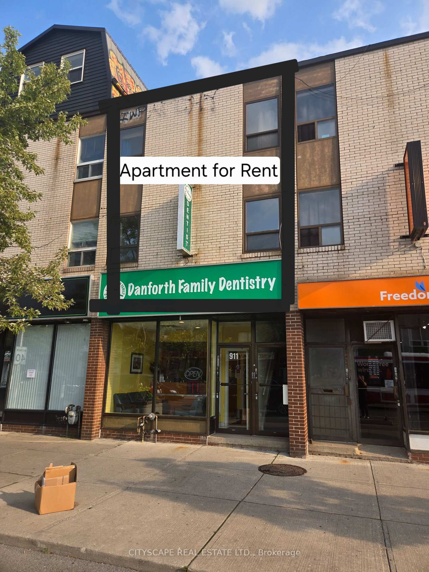 Property Photo:  911A Danforth Avenue 2A-Fr  ON M4J 1L8 