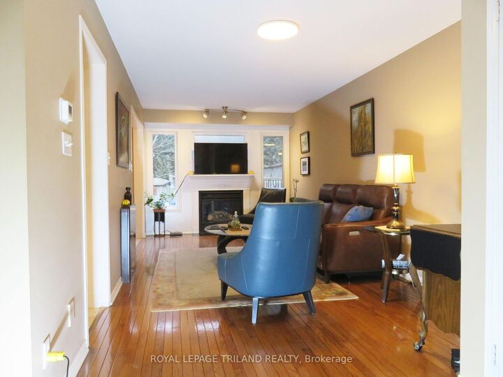 Property Photo: 505 Proudfoot Lane 25 ON N6H 5N8