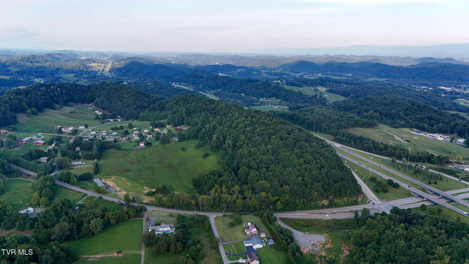 Property Photo:  1075 Highway 394  TN 37617 