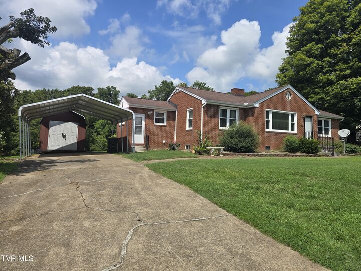 Property Photo:  587 North Holston River Drive  TN 37660 