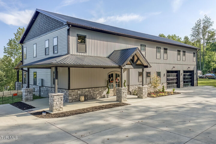 Property Photo: 174 McCarty Hollow Road TN 37690