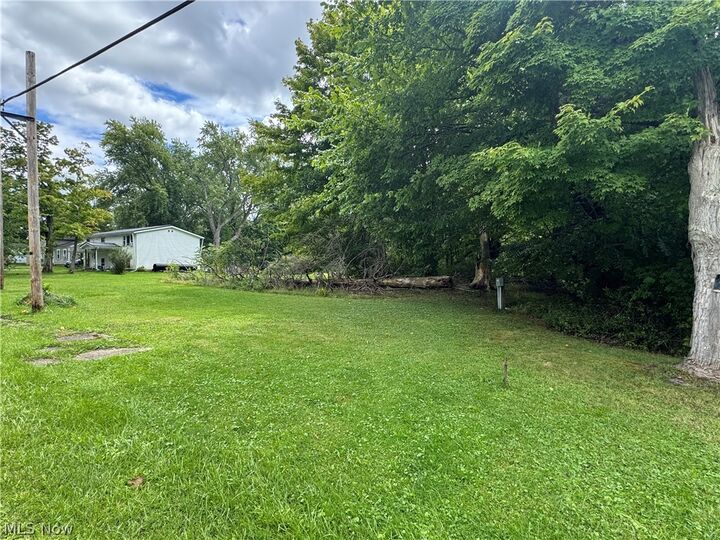 Property Photo:  2762 E Water Street  OH 44084 