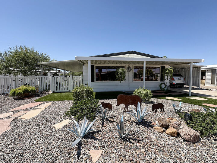 Property Photo: 632 S 83rd Way AZ 85208