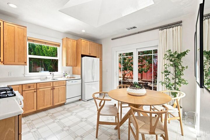 Property Photo: 115 Antonette Avenue CA 94901
