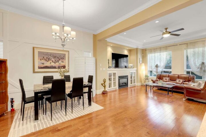 Property Photo: 21135 77A Avenue BC V2Y 0K7