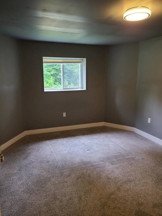 Property Photo:  796 Adiron Avenue  BC V3J 4K2 