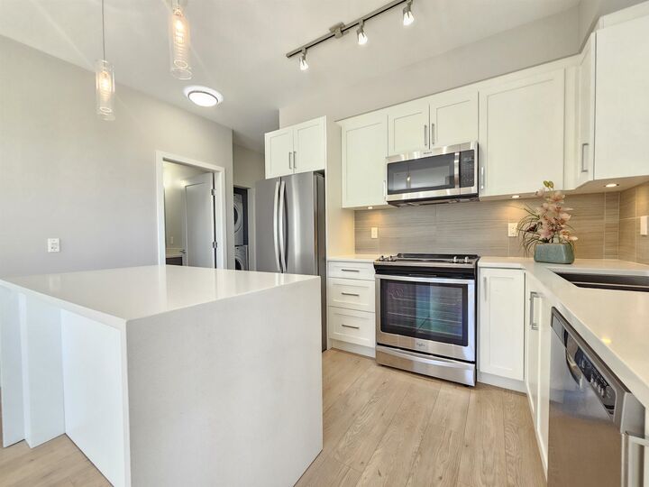 Property Photo: 20211 66 Avenue E208 BC V2Y 0L4
