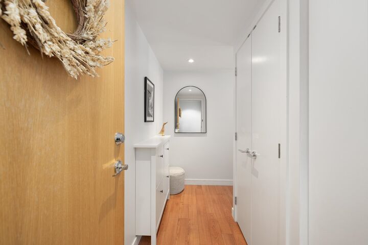 Property Photo: 221 E 3rd Street 316 BC V7L 0C1