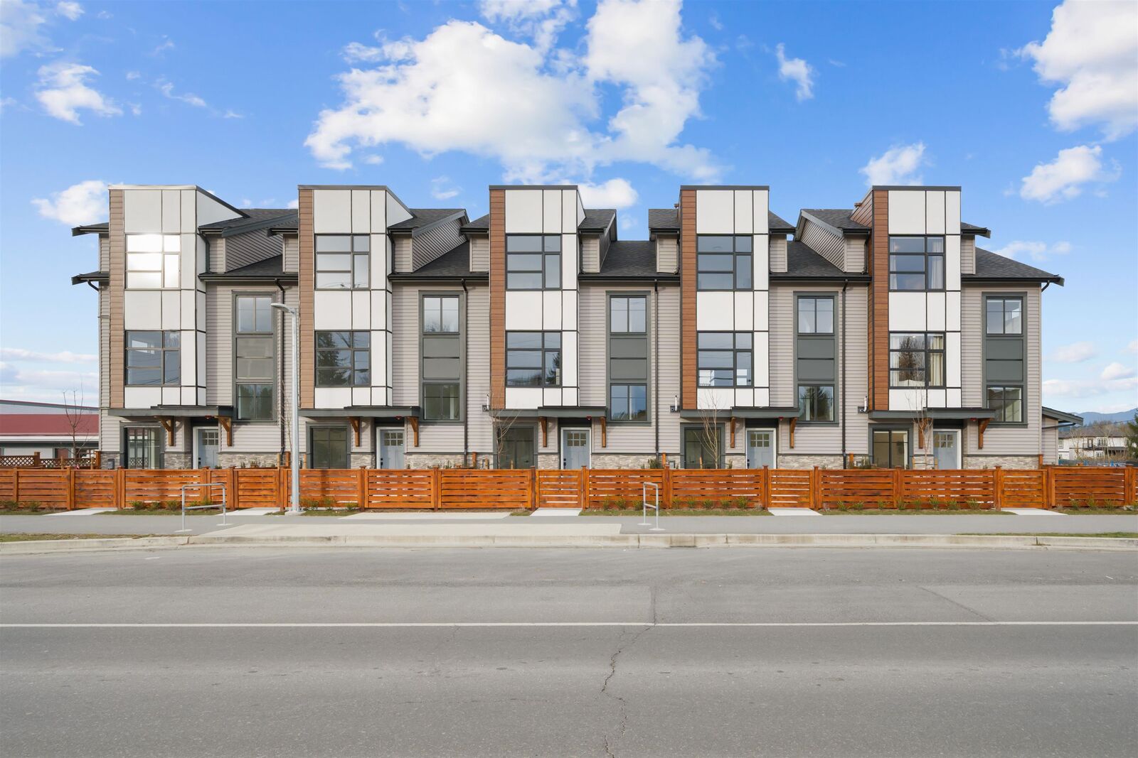 Property Photo: 32929 Cherry Avenue 7 BC V2V 0M3