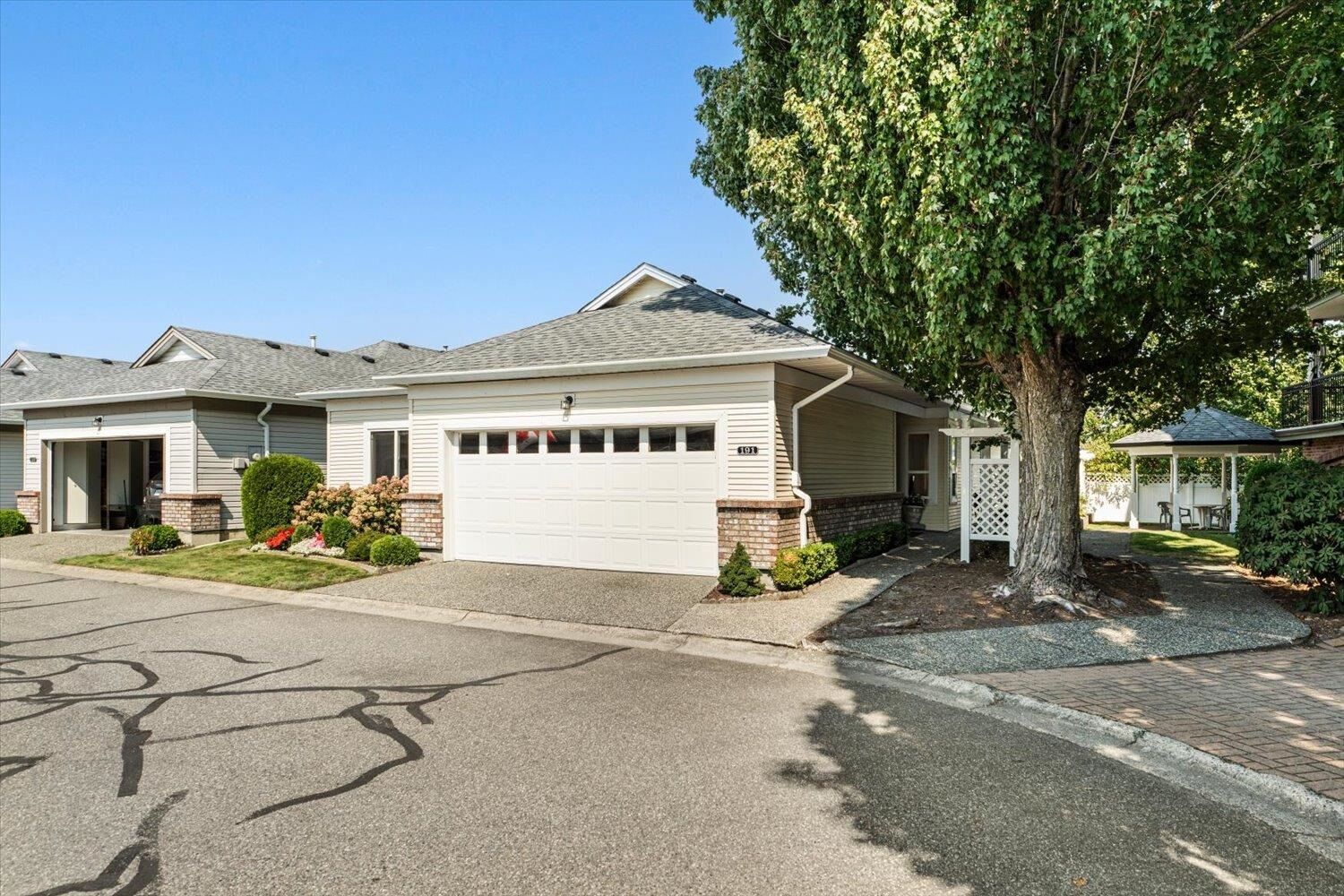 Property Photo: 8485 Young Road 191 BC V2P 7Y7