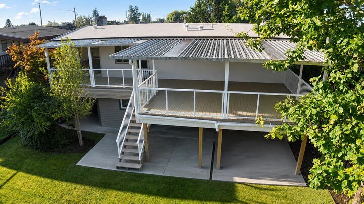 Property Photo: 3391 Steveston Highway BC V7E 2J4