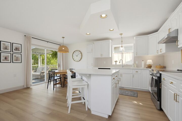 Property Photo: 46435 Mullins Road BC V2R 3Y7