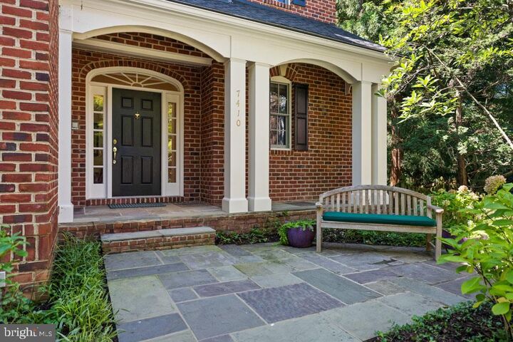 Property Photo:  7410 Honesty Way  MD 20817 