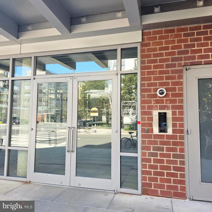 Property Photo:  1300 N Street NW 713  DC 20005 