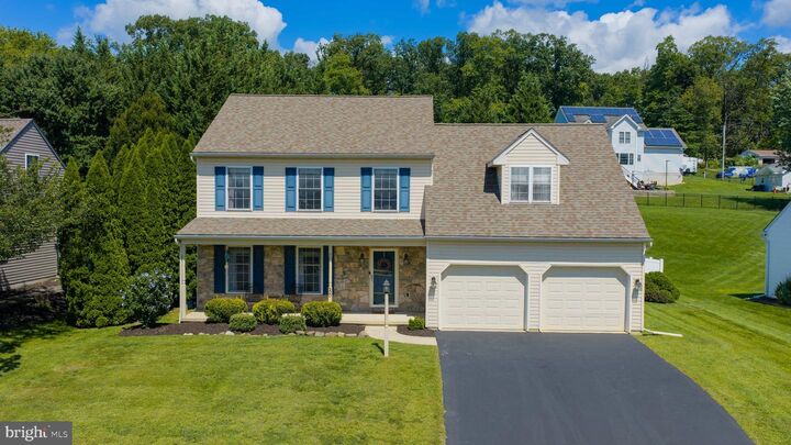Property Photo:  500 Silver Maple Court  PA 17347 
