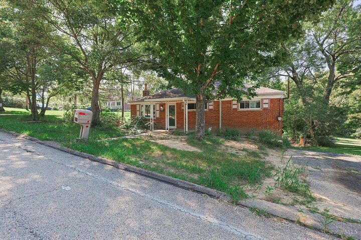 Property Photo: 5847 Blue Rock Hill Road OH 45247