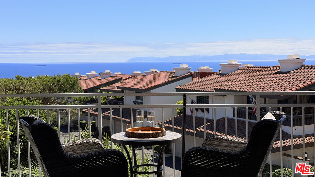 Property Photo: 2235 W 25th St, Unit 119 CA 90732