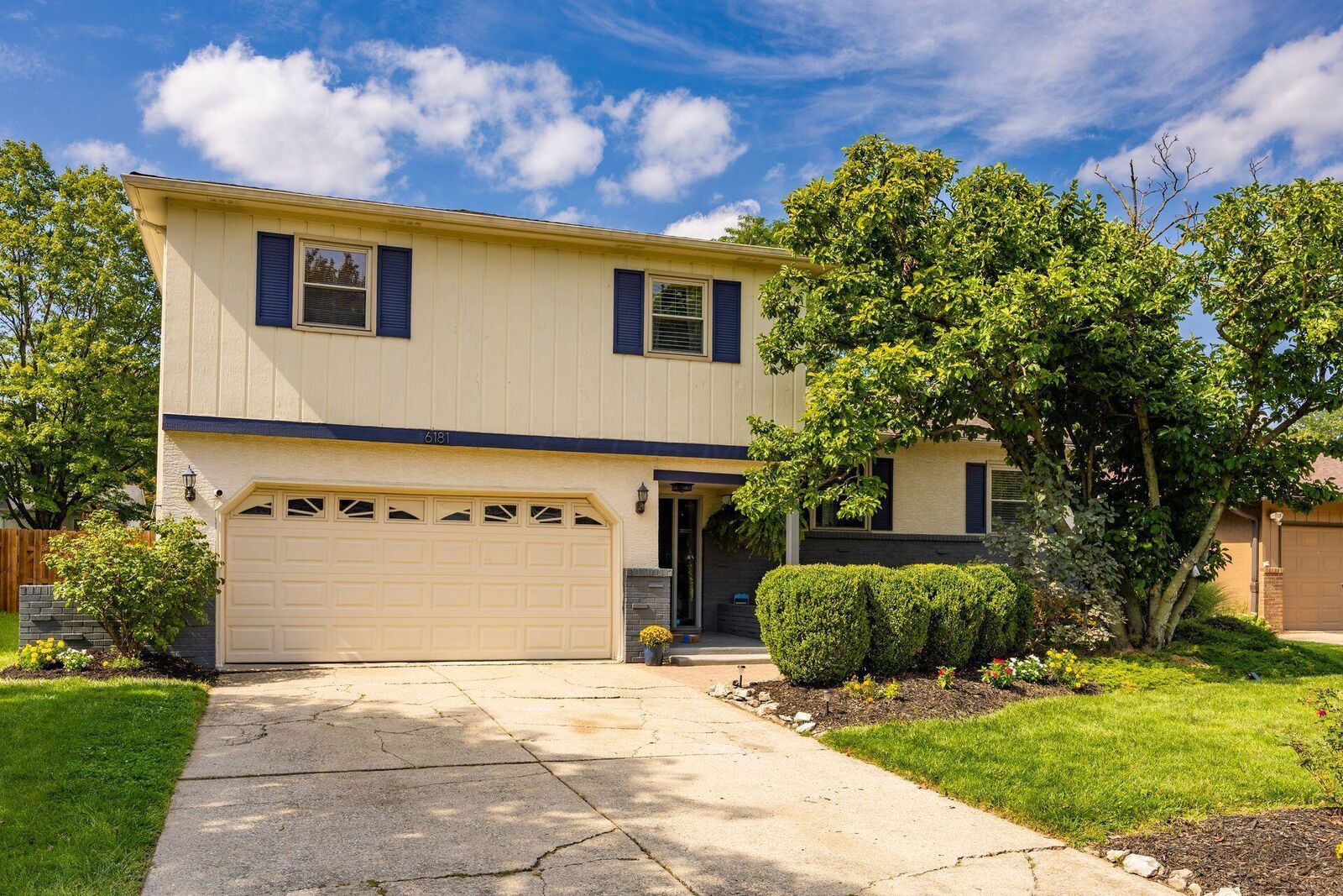 Property Photo:  6181 Sharon Woods Boulevard  OH 43229 