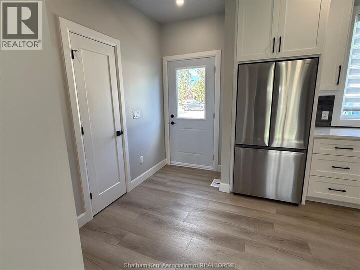 Property Photo:  983 Chandler Street 2  ON N0P 1M0 