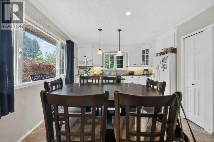 Property Photo:  1791 15 Avenue Northeast  BC V1E 2T7 