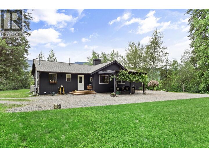 Property Photo: 1209 Bain Road BC V0E 1N1