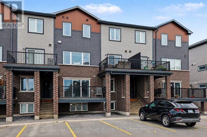 Property Photo: 215 Eldorado Private A ON K2K 0N9