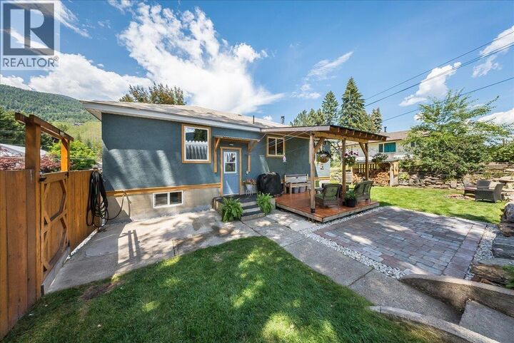 Property Photo:  526 12th Avenue  BC V0G 1G0 