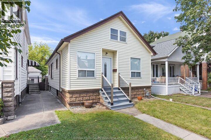 Property Photo:  1167 Pierre Avenue  ON N9A 2L3 
