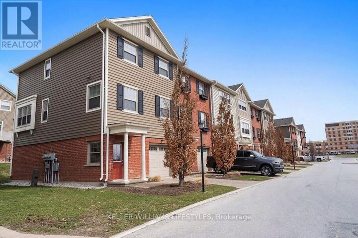 3025 Singleton Avenue 52 — photo 1