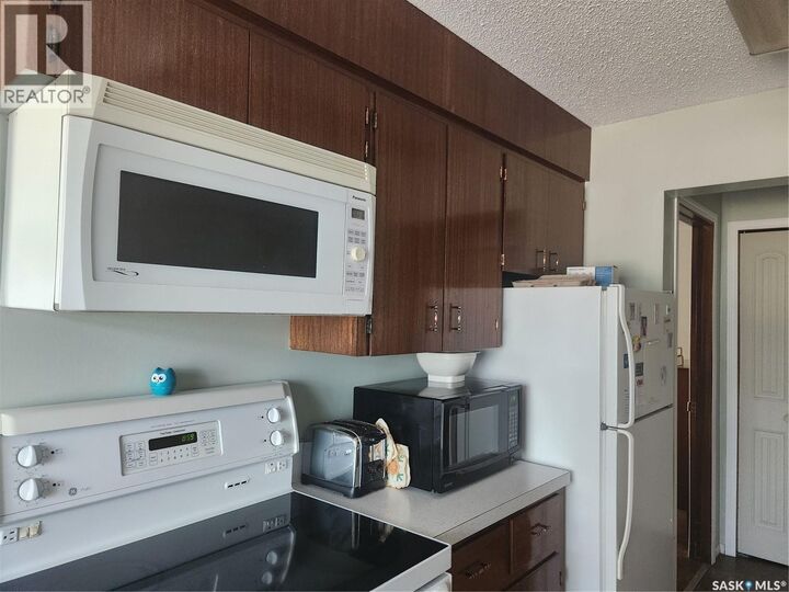 Property Photo: 5 320 13th Avenue NE SK S9H 2V9