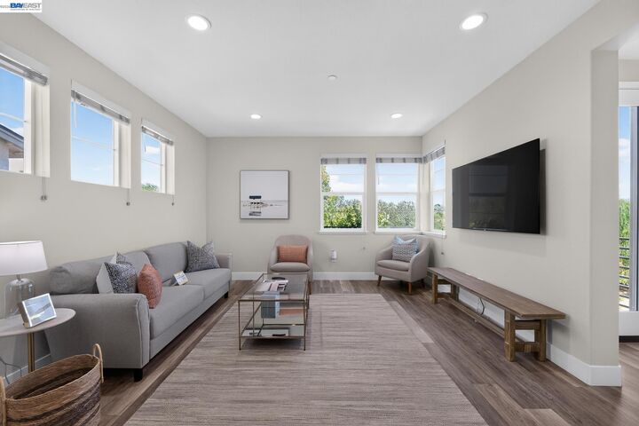 Property Photo: 4359 Mono Vista St CA 94568