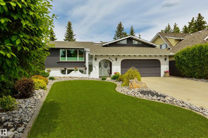 249 Wolf Willow Crescent NW — photo 1