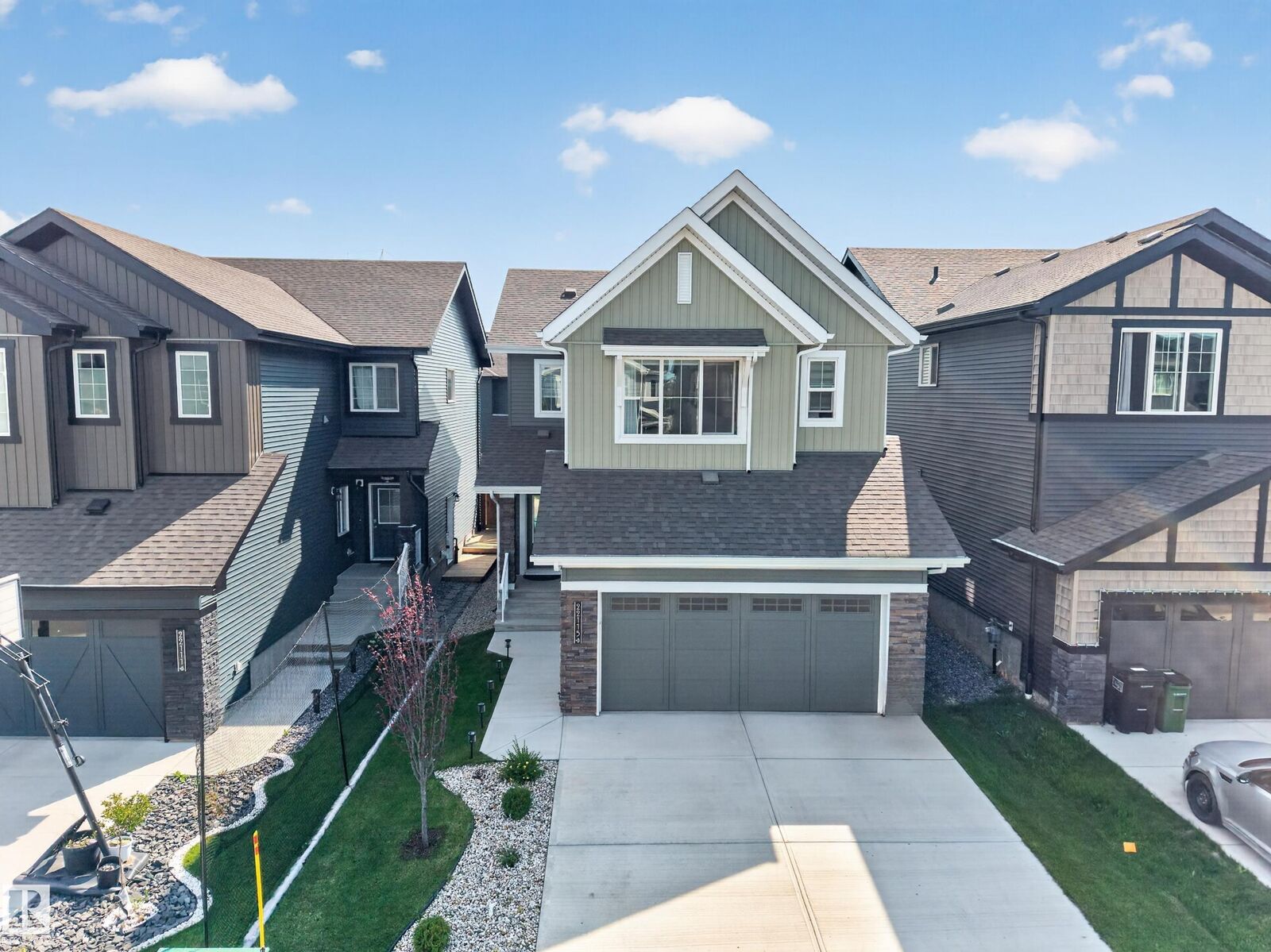Property Photo:  22115 81 Avenue NW  AB T5T 7R6 