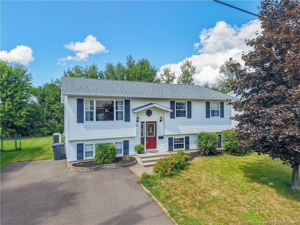 Property Photo:  41 Rebecca Drive  NB E3B 9N4 