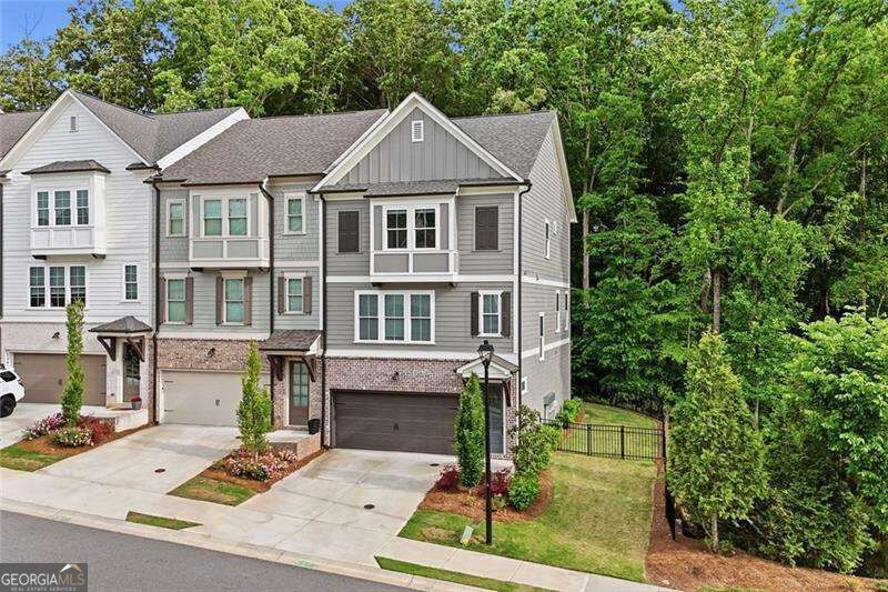 Property Photo:  228 Retreat Lane  GA 30114 
