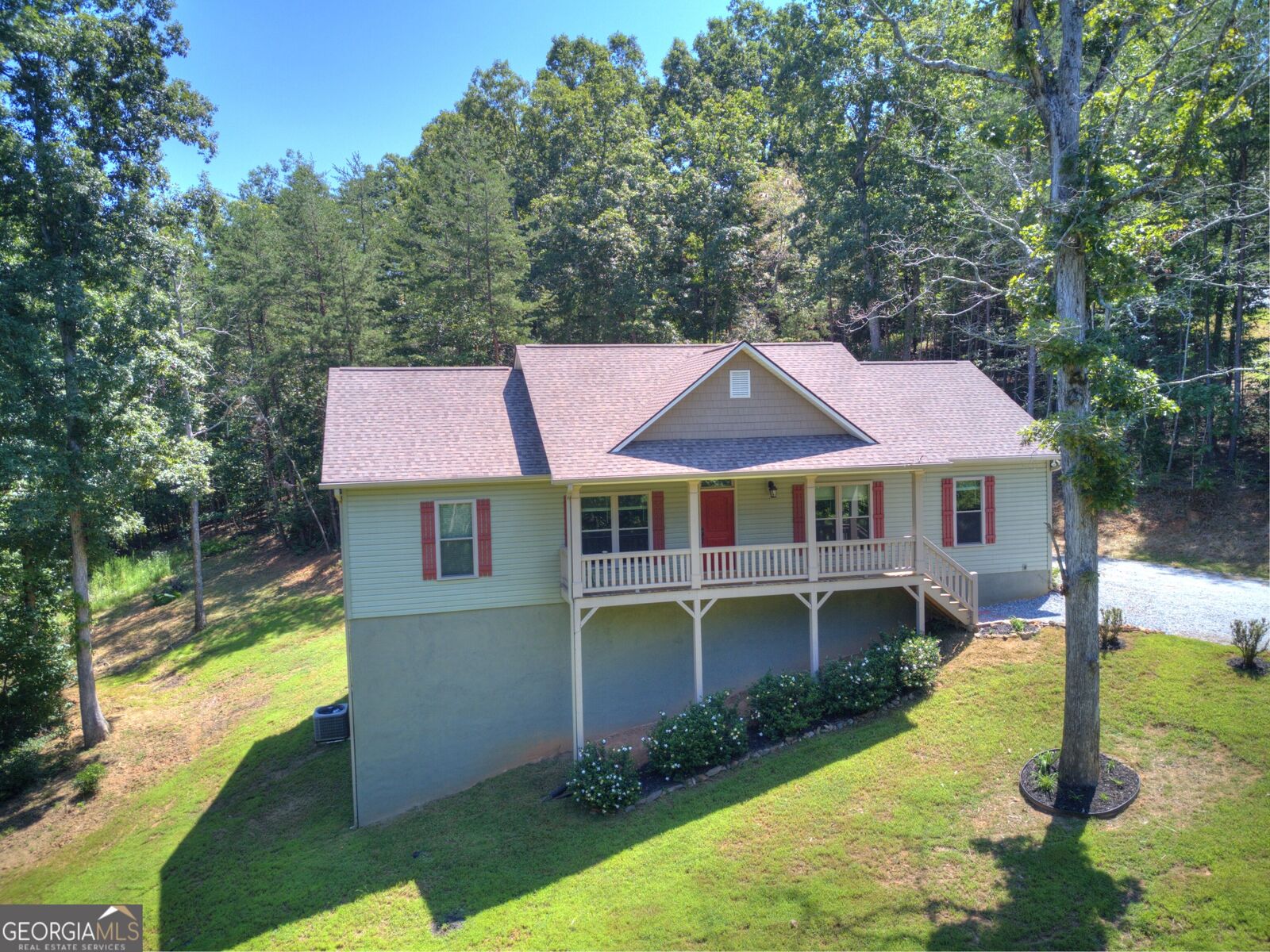 Property Photo: 294 Rainbow Circle GA 30528
