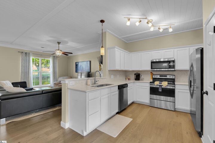 Property Photo: 30 Joggins Drive SC 29681