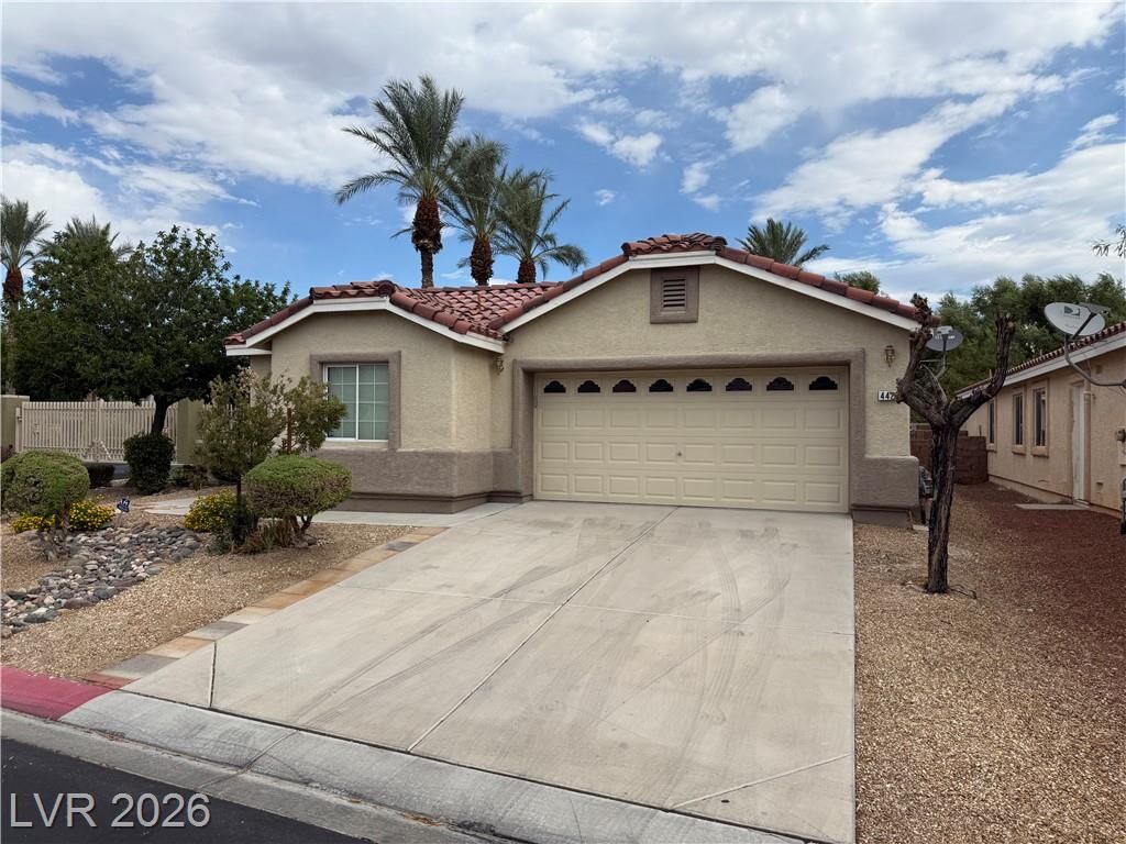 Property Photo: 4420 Meadowlark Wing Way 1 NV 89084
