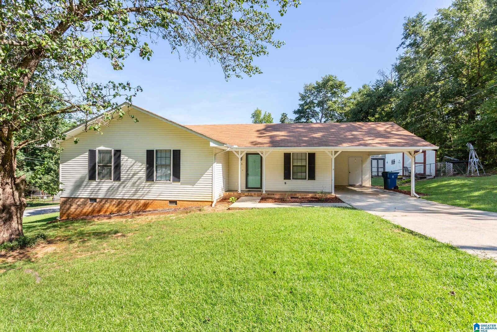 Property Photo: 105 Starla Lane AL 36265