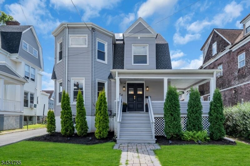 Property Photo: 398 Hillside Ave NJ 07050