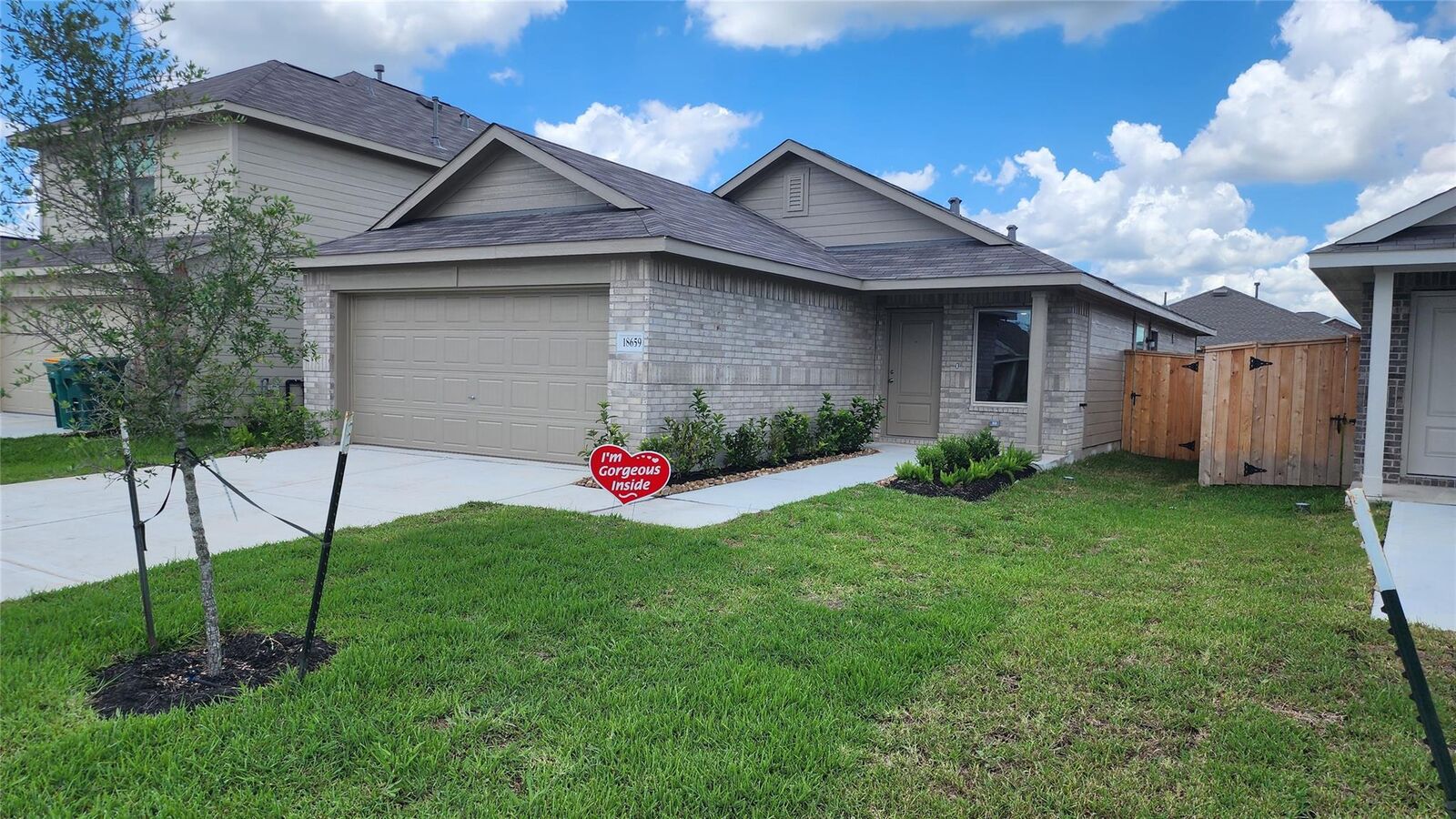 Property Photo: 18659 Cepagatti Dr TX 77357