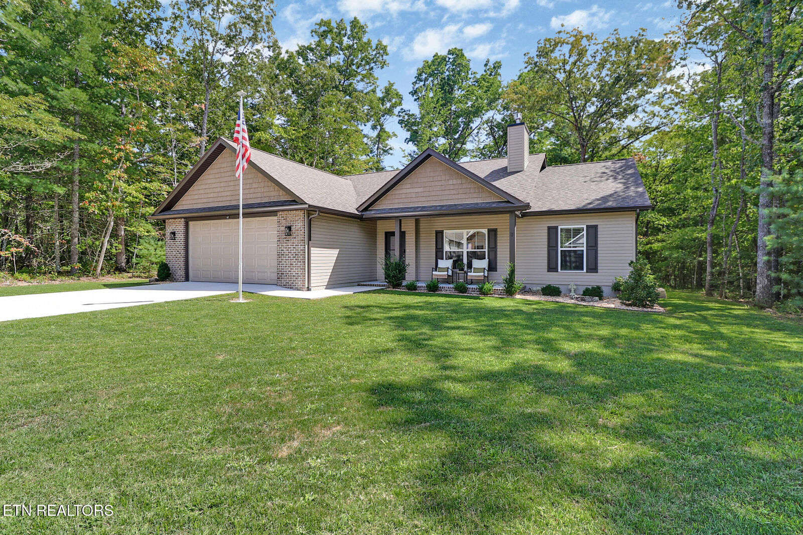 Property Photo:  106 Tavistock Lane  TN 38558 