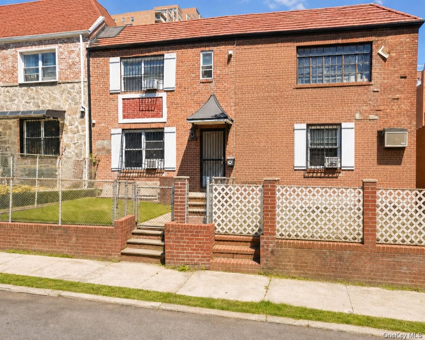 Property Photo:  43-35 Byrd Street  NY 11355 
